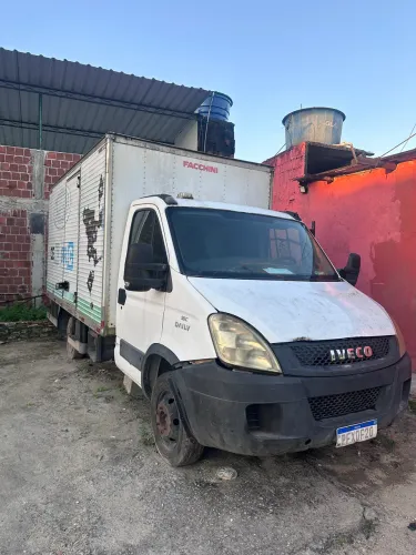 IVECO DAILY 2013 CARGA/CAMINHÃO
