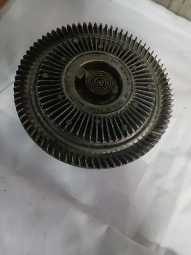Embreagem viscosa de ventilador automotivo.