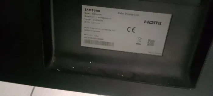 Monitor Ultrawide Samsung 34" S34G500DAL com defeito