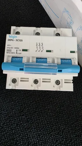 Dijuntor trifasico de 100a e 125A elgin 02 unidades cada