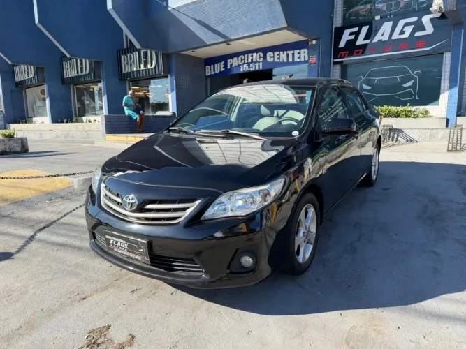 Toyota Corolla GLI 1.8 Flex 16V Aut. 2014