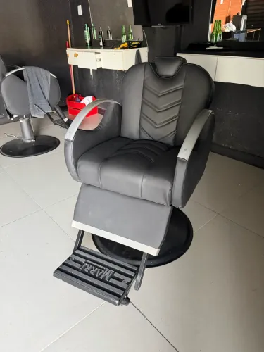 Cadeira Barbeiro salão 