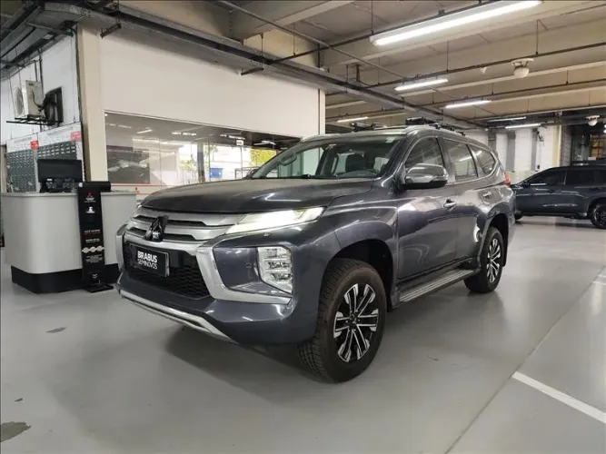 Mitsubishi Pajero Sport HPE 2.5 4X4 Diesel Aut. 2022