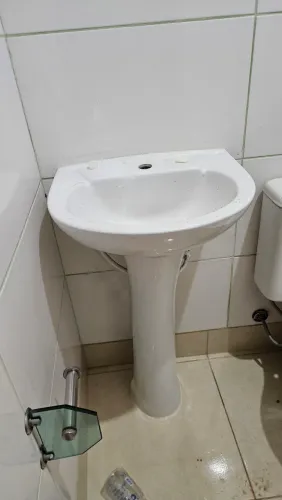 Pia com coluna