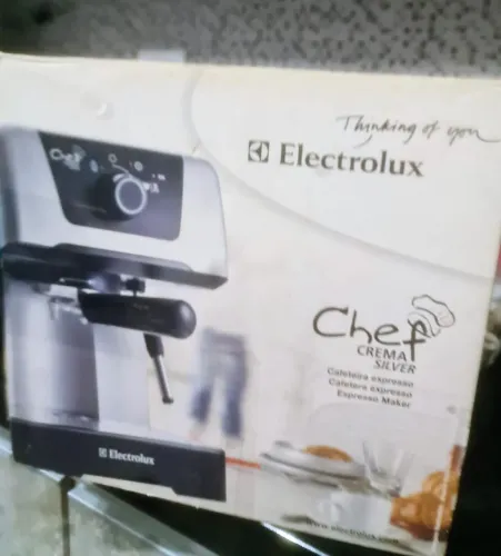 Cafeteira Electrolux Chef Crema Silver