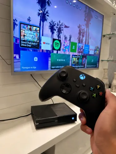 Xbox one + 25 Jogos + Controle NOVO 