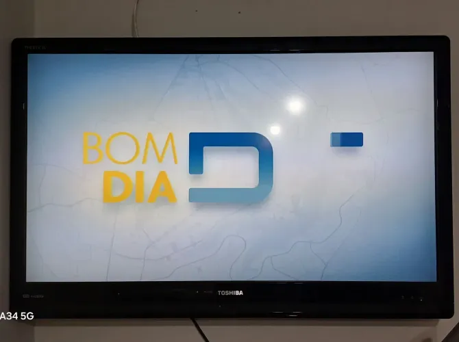 Tv toshiba 50" 2013 acompanha chromecast