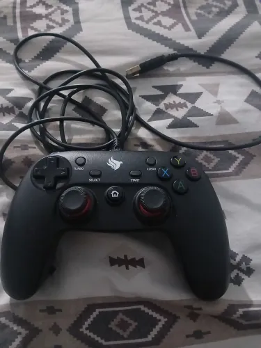 Controle Gamer Pichau GCX100 (PC / PS3 / Android) - Com Fio Usado