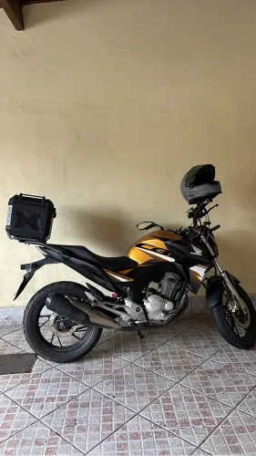 Twister 250f 2020, Vendo ou troco