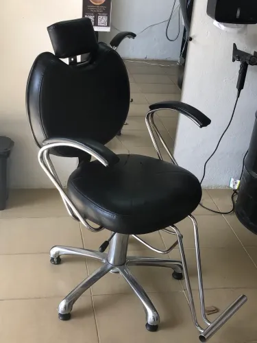 CADEIRA RECLINÁVEL PARA SALÃO