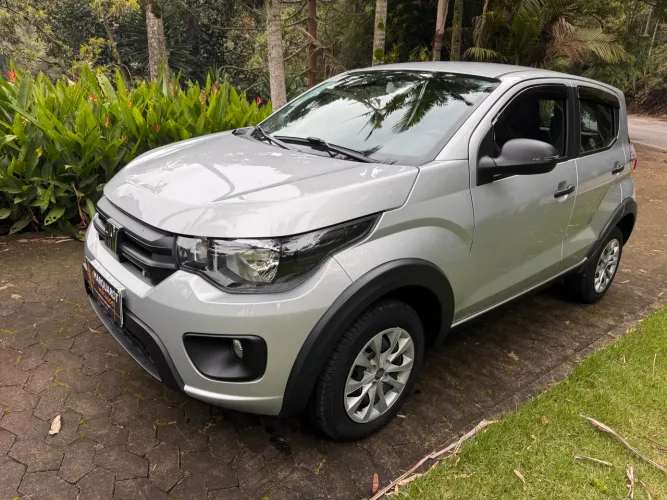 Fiat Mobi Like 1.0 Fire Flex 5P. 2025