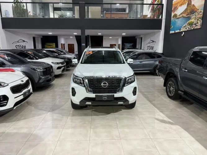 Nissan Frontier Plati. CD 2.3 Bi-TB Dies.aut. 2024