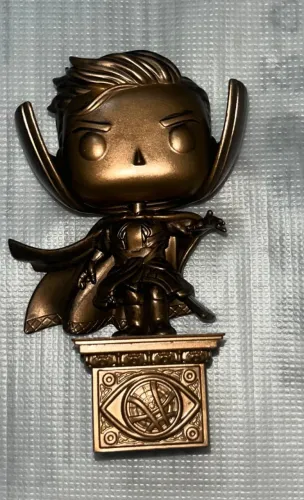 Funko POP Doutor Estranho Bronze - sem caixa!