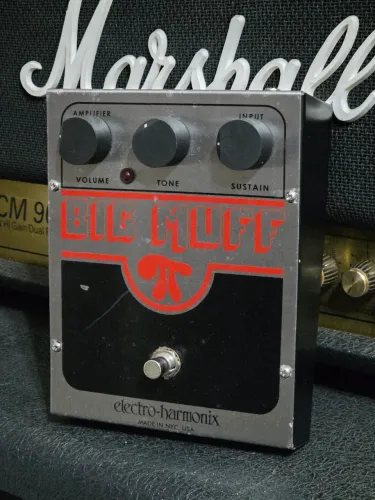 Pedal electro-harmonix Big Muff guitarra