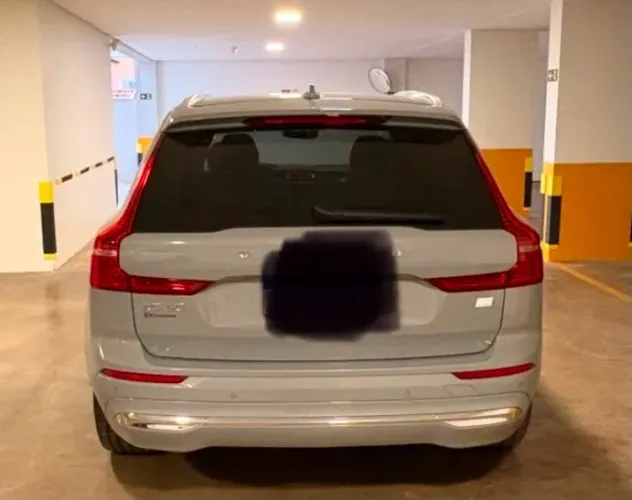 Volvo XC-60 T-8 Plus 2.0 AWD (híbrido) 2024