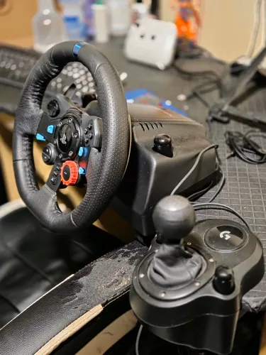 Logitech G29
