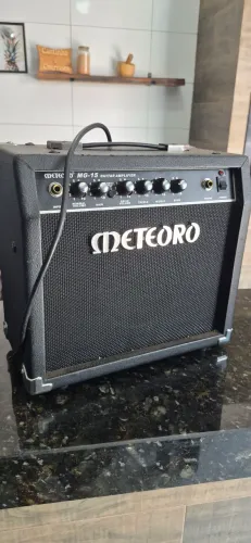Cubo meteoro mg15
