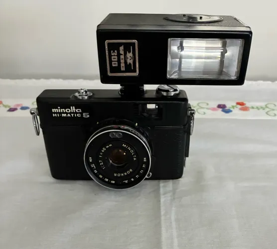 Câmera fotográfica Analógica Minolta