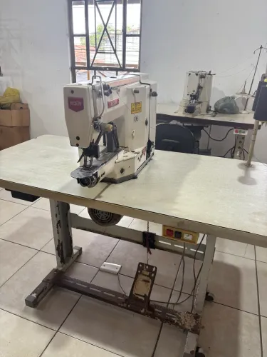 Máquina de travet Nissin