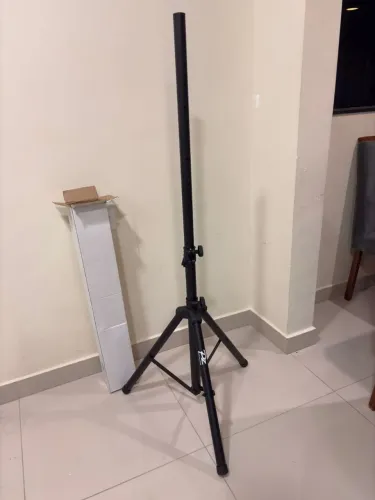 ?Pedestal Profissional Tripé para Caixa de Som PZ PRO AUDIO - NOVO