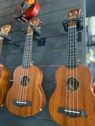 Ukulele Seizi elétrico Soprano