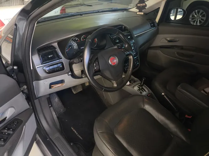 Fiat Linea Absolute 1.9/1.8 Flex Dualogic 4P 2013