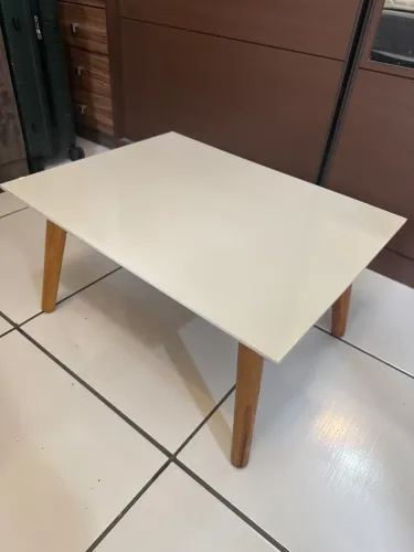 Mesa de centro off white