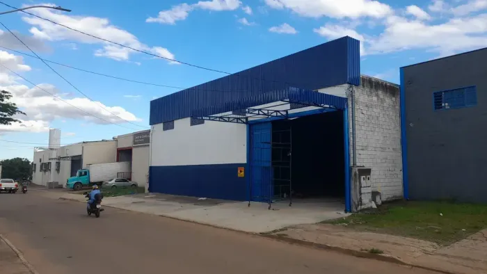 Galpão/Depósito/Armazém para aluguel com 850 metros quadrados
