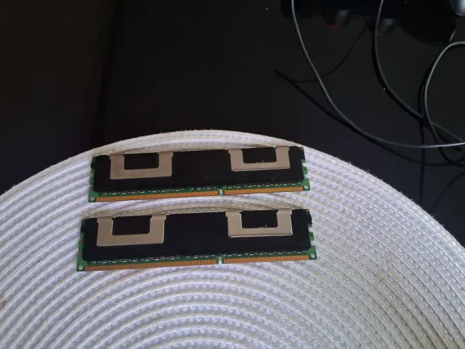 Memória ram ECC ddr3 (aceito troca)