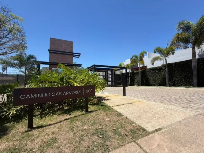 Casa Alto Padrão, 3 suítes, Cond. Caminho das Ávores