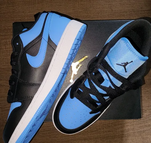 Air Jordan 1 low black university blue