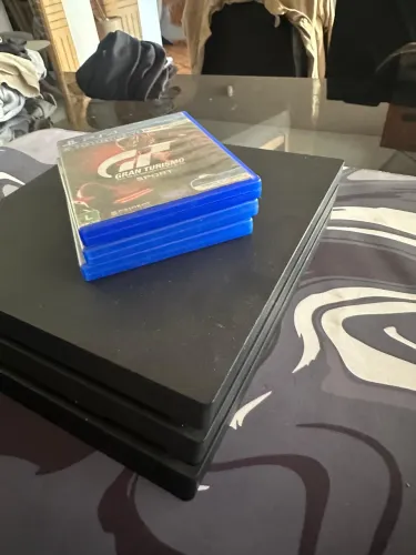 Ps4 Pro Usado (sem controle)