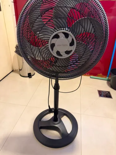 Ventilador de Pé