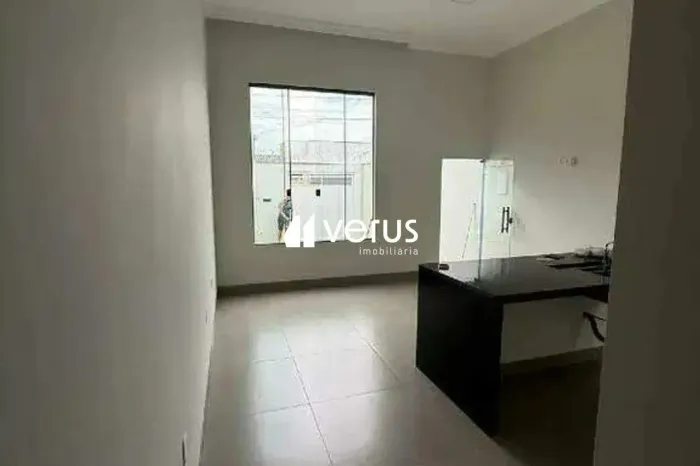 Casa à venda, 2 quartos, 1 suíte, 2 vagas, MORUMBI - Uberlândia/MG