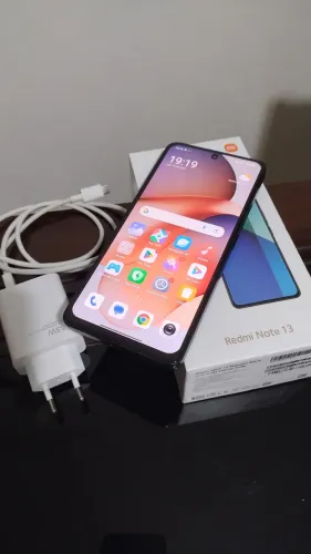 Xiaomi Redmi Note 13 - 256 GB (novinho)