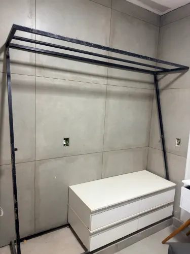 Arara e gaveteiro