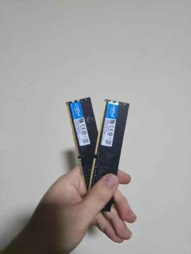 Memória ram 16GB DDR4 2400MHZ 2x8 crucial