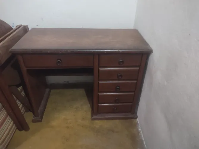 Vendo escrivania 