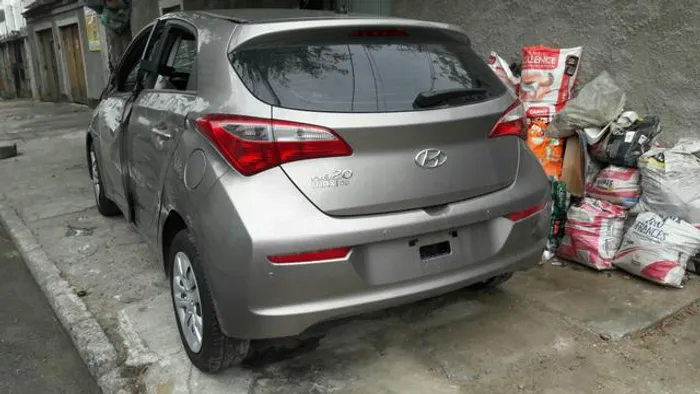 Sucata de hb20 2018 hatch 1.0 3cc