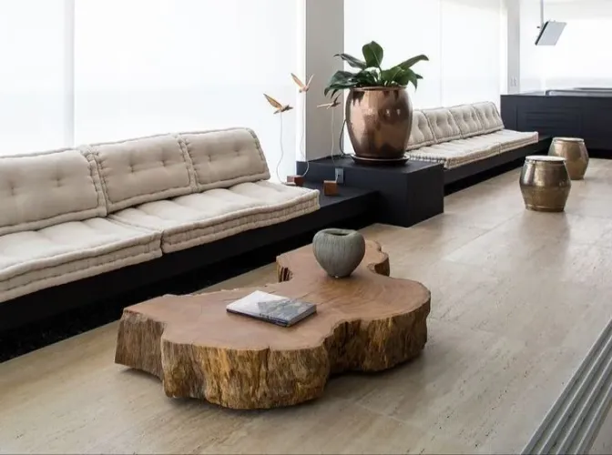 Mesa de centro (toco de madeira)