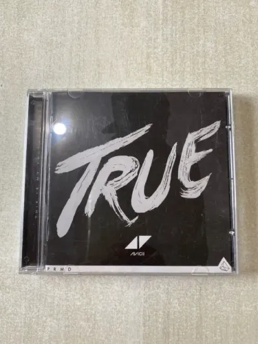 CD True AVICII
