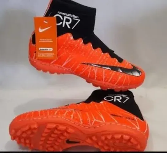 Chuteira Botinha Society Unissex