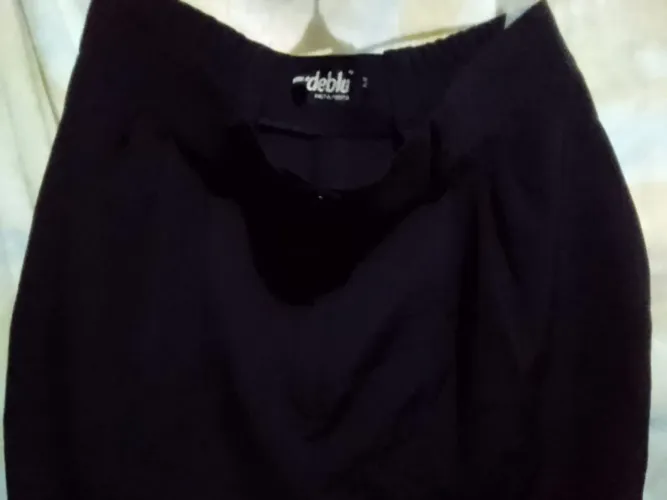 CALÇA FEMININA N°42. (DEBLU) ler descrição...