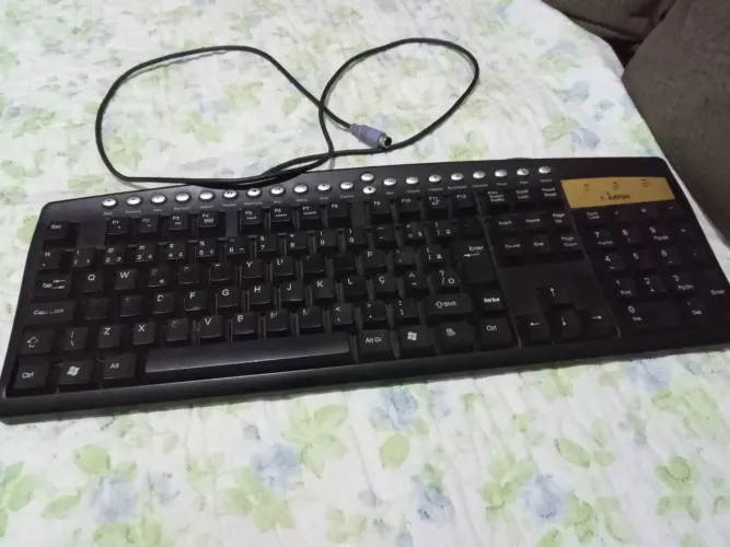 TECLADO
