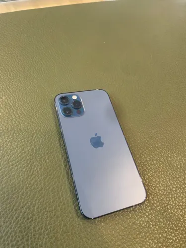 iPhone 12 Pro - 256GB - Azul Semi novo com Garantia