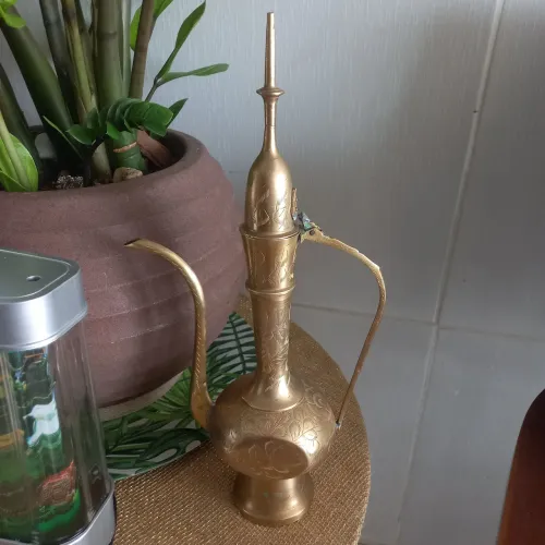 Pra vendo hoje Bule Árabe em bronze