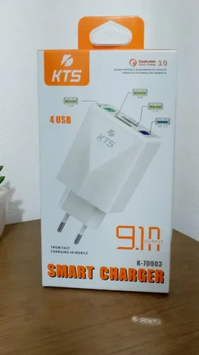 Carregador 4 Portas Usb Fonte Tomada Rápida Com Potência 3.0 - Armarinho Ditudo