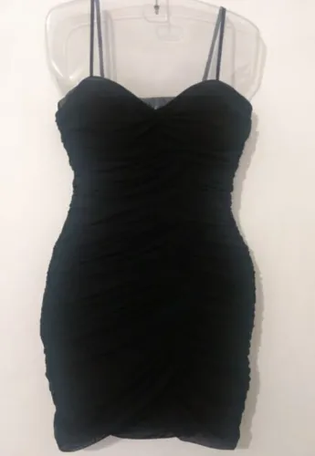 Vestido Tubinho com alças reguláveis da Marca Xxi.