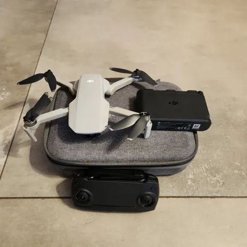 DJI MAVIC MINI (COMBO FLY MORE)
