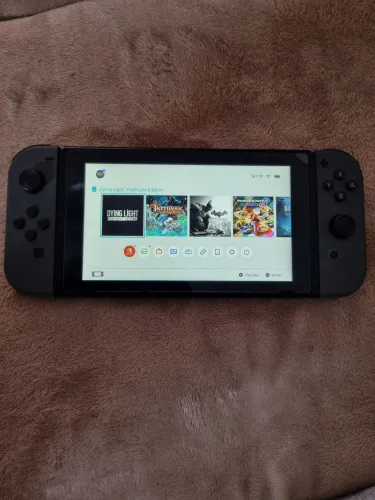 Nintendo Switch V2 128Gb + Acessórios